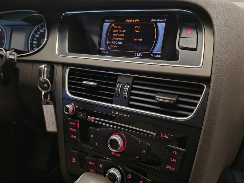 Audi A4 15