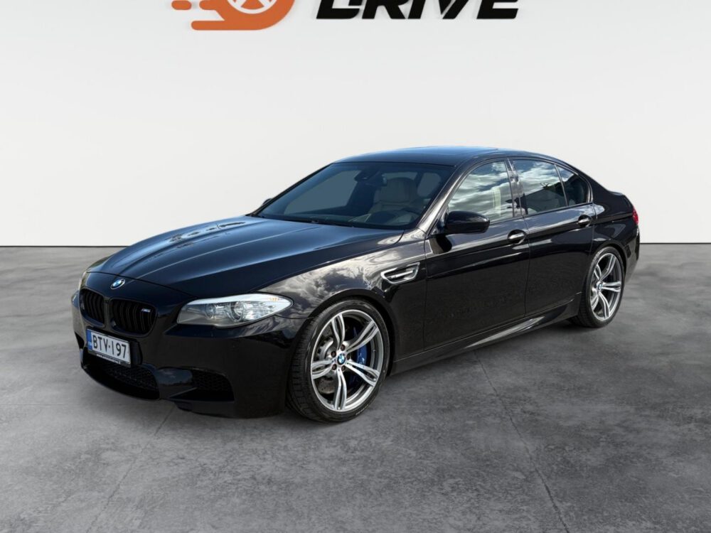 BMW M5 10