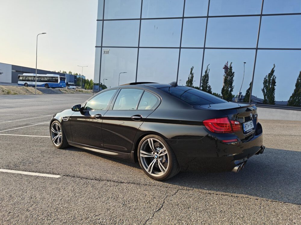 BMW M5 3