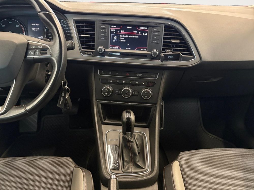 Seat Leon X-PERIENCE 11