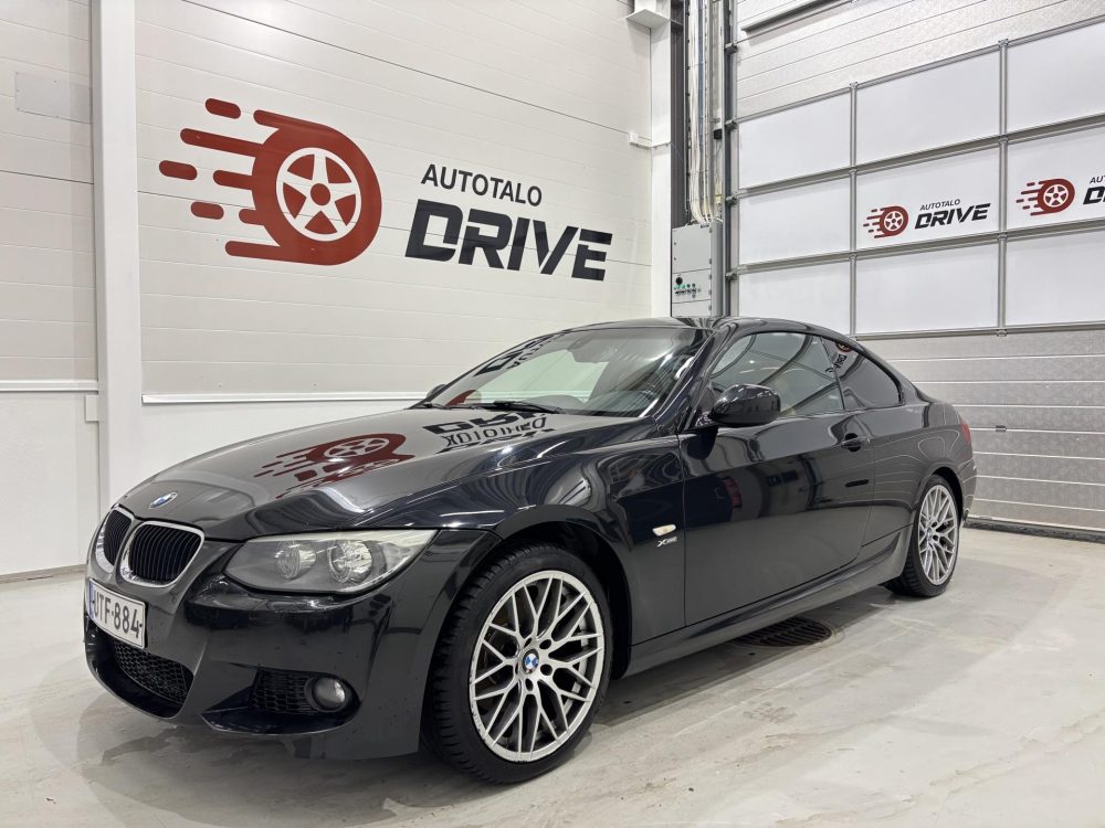 BMW 320 1