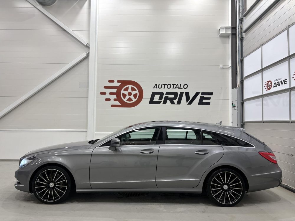 Mercedes-Benz CLS 4