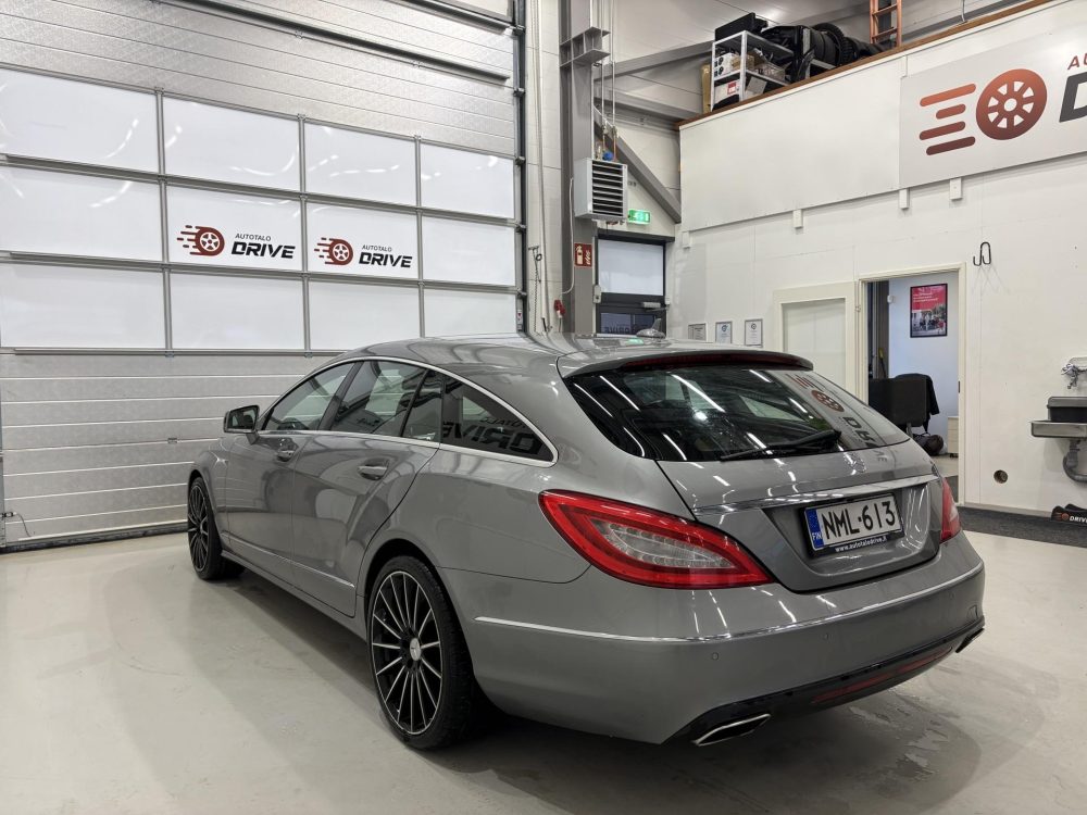 Mercedes-Benz CLS 5