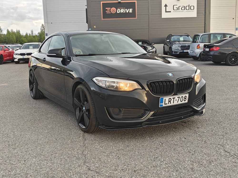 BMW 220 11