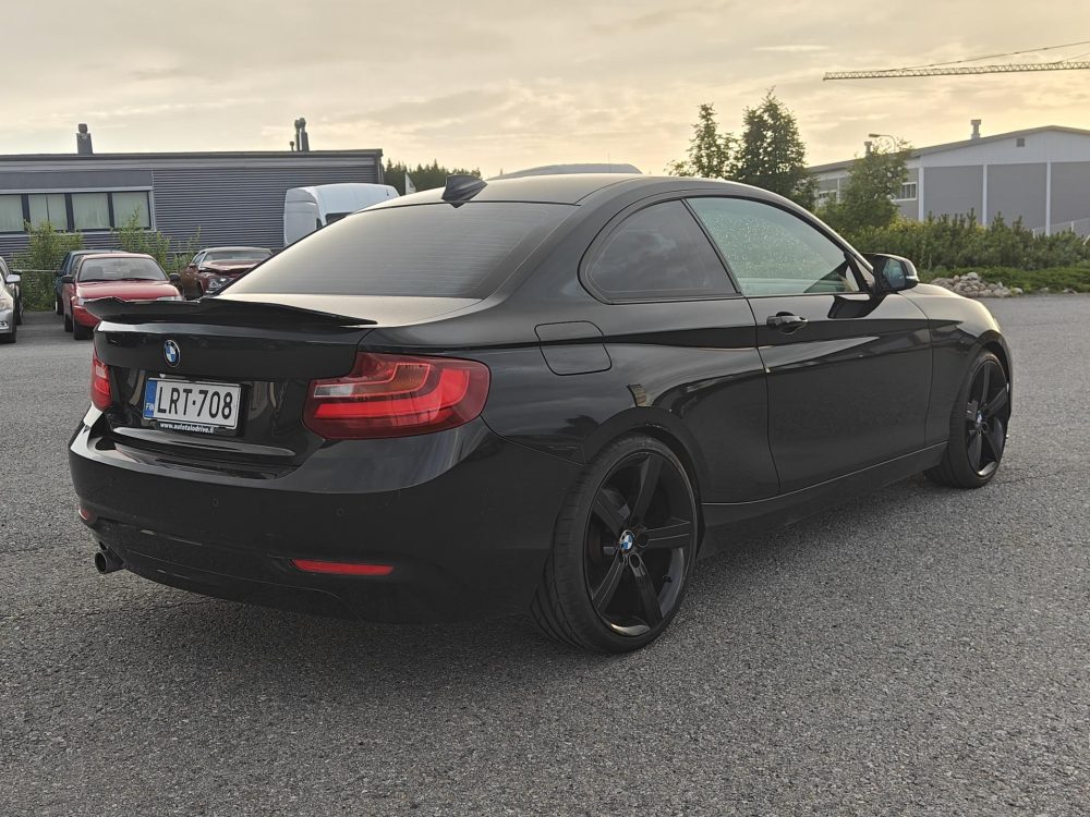BMW 220 7