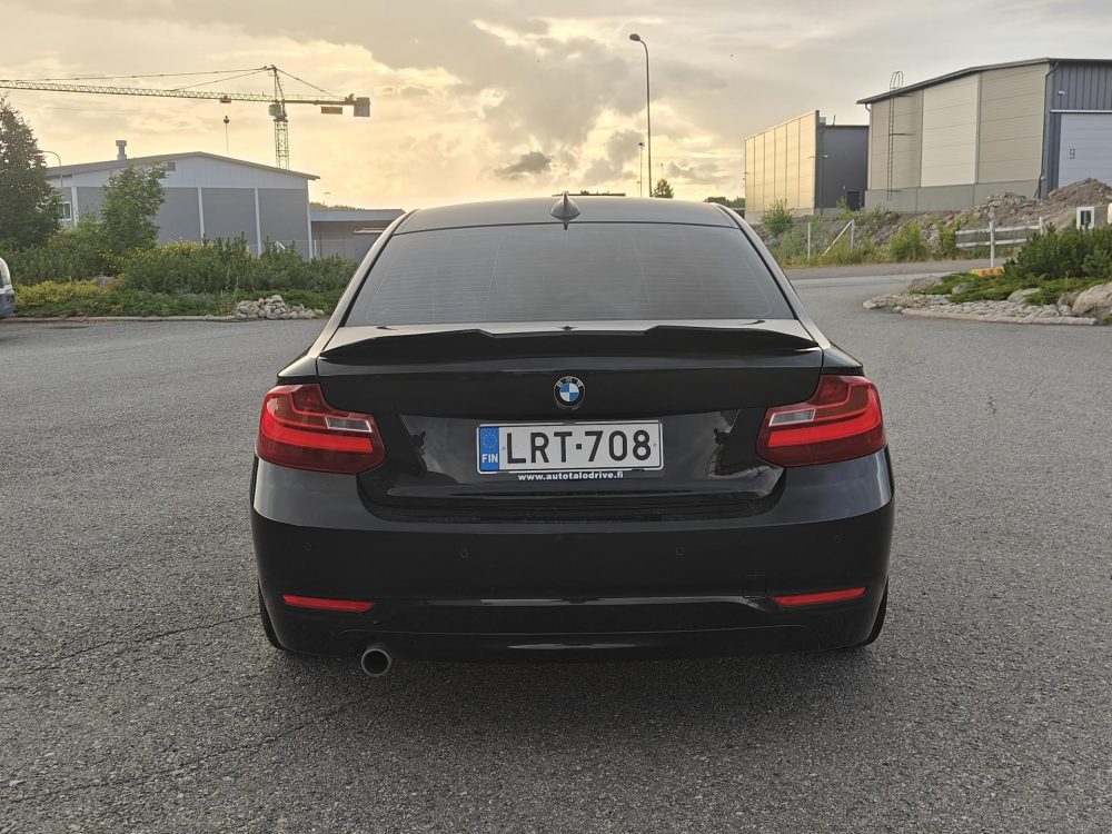BMW 220 6