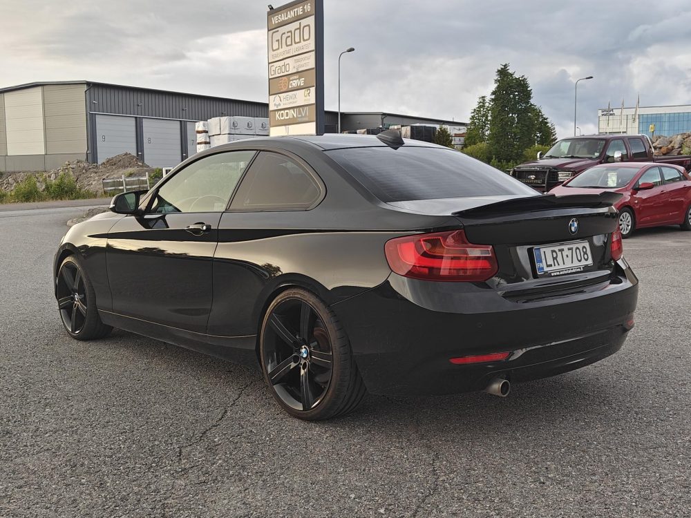 BMW 220 4
