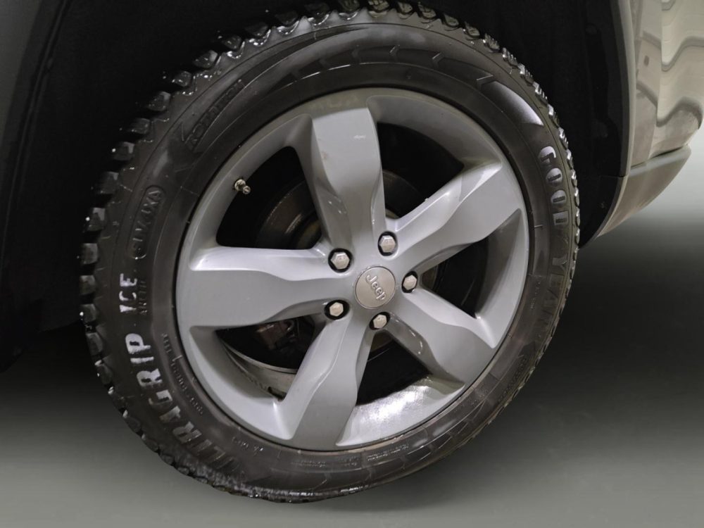 Jeep Grand Cherokee 15