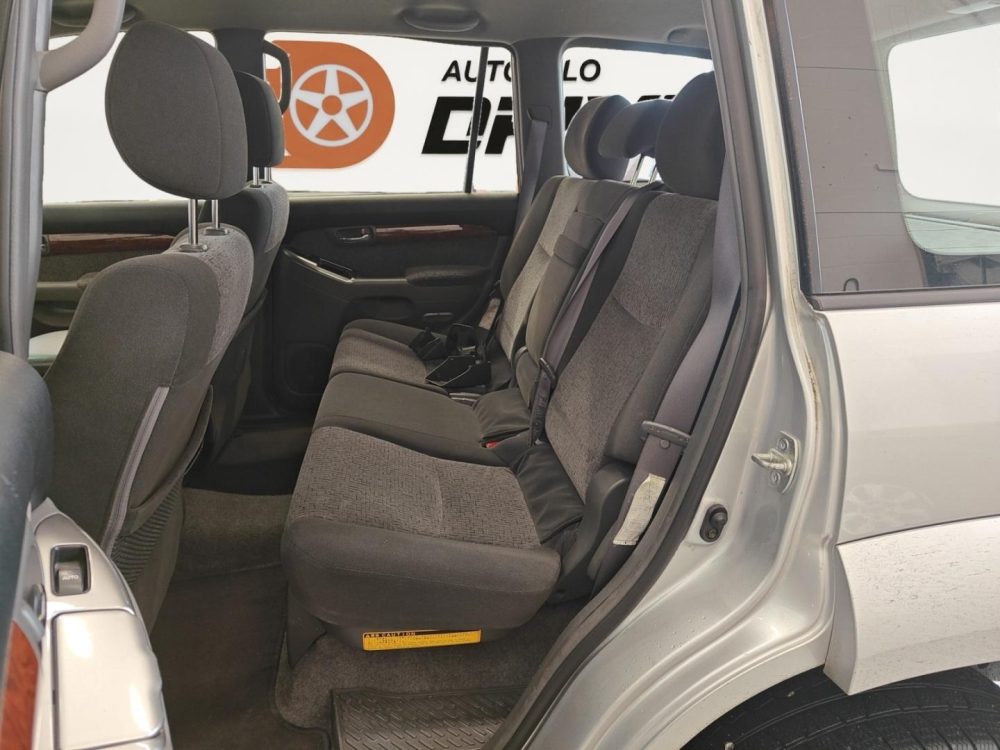 Toyota Land Cruiser 15