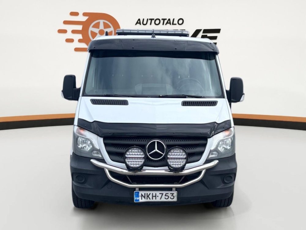 Mercedes-Benz Sprinter 9