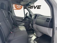 Mercedes-Benz Sprinter 11