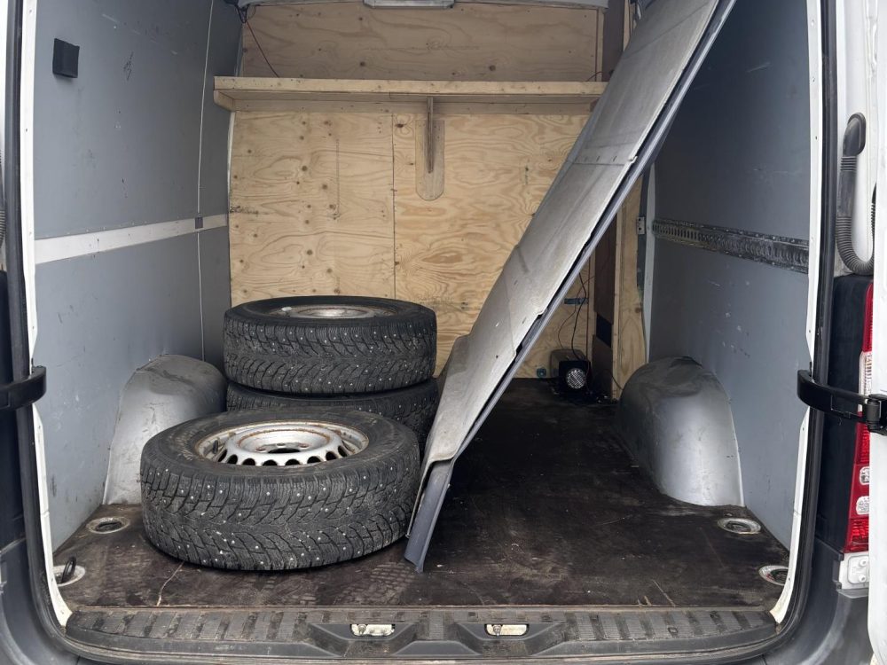 Mercedes-Benz Sprinter 13