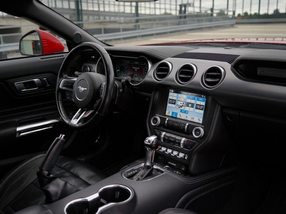 Ford Mustang 11
