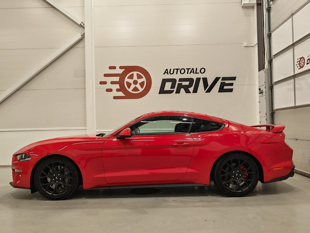 Ford Mustang 3