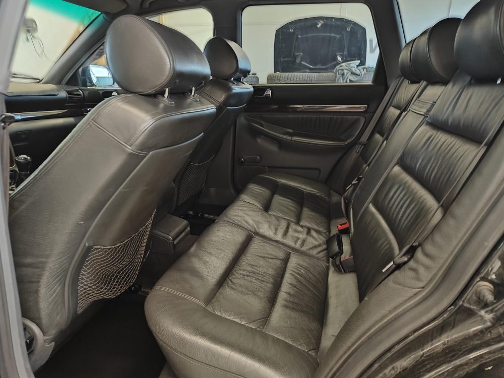 Audi A4 12