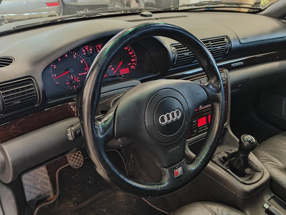 Audi A4 9