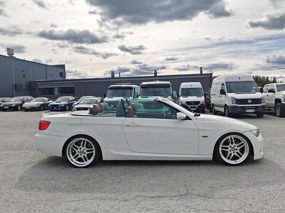 BMW 335 2