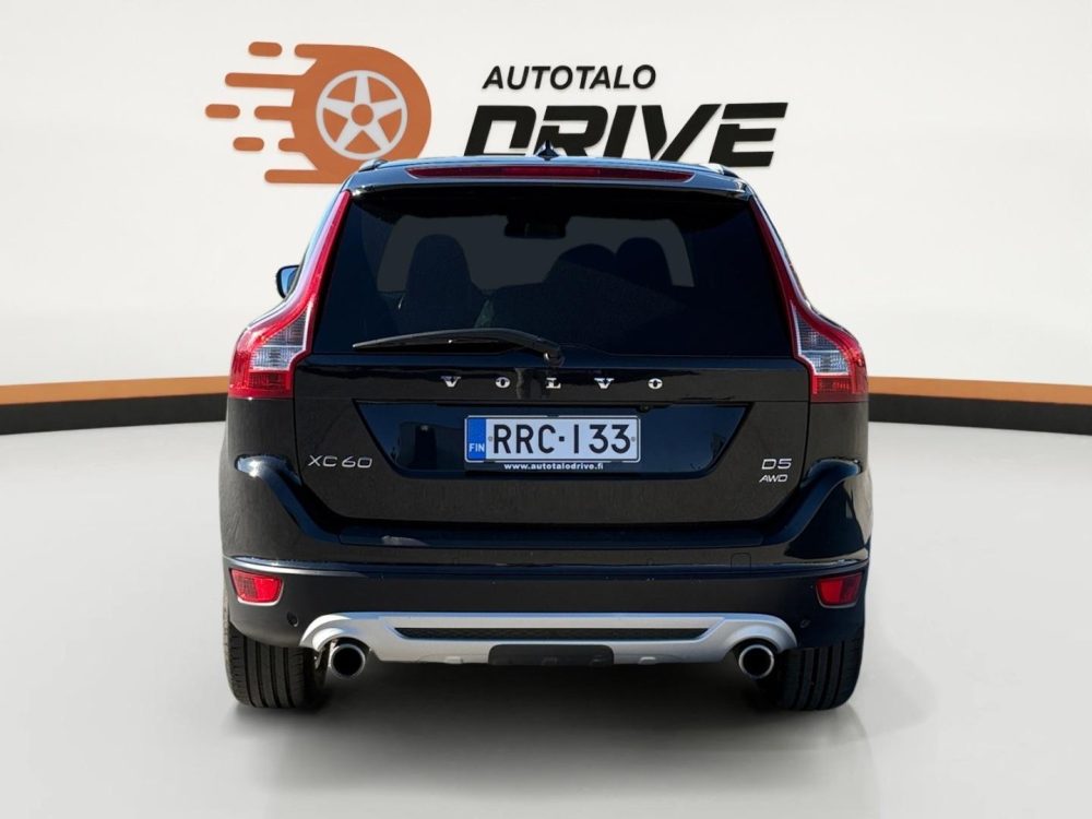Volvo XC60 4