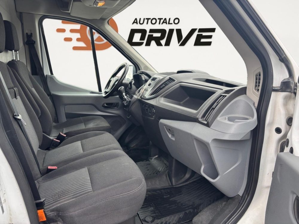 Ford Transit 10