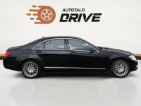 Mercedes-Benz S 8