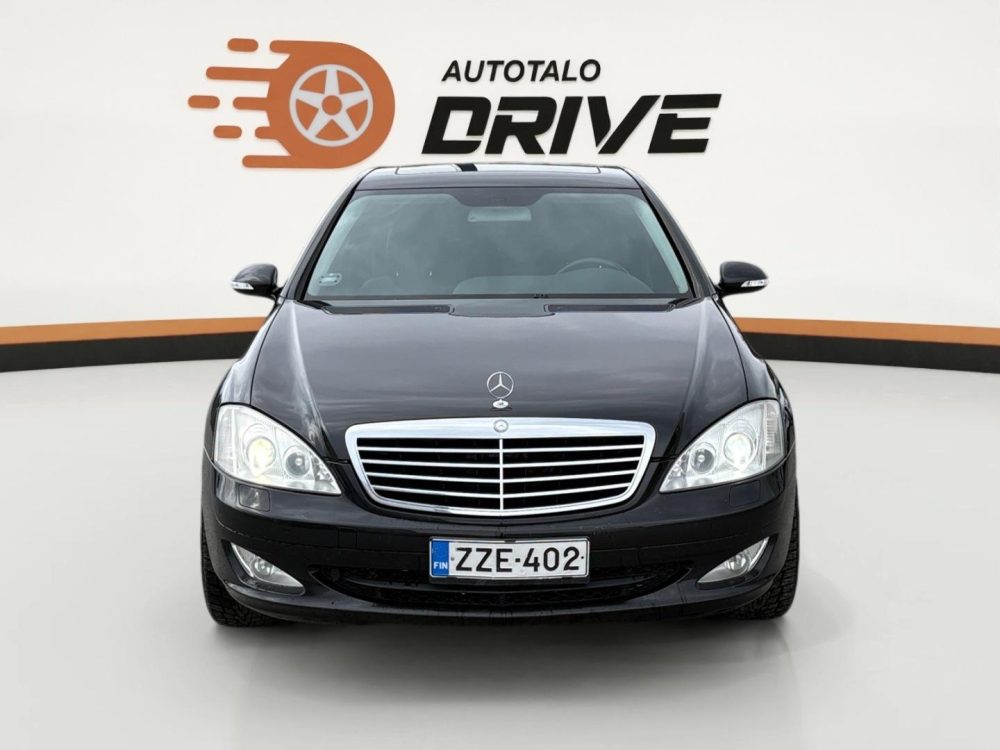 Mercedes-Benz S 10