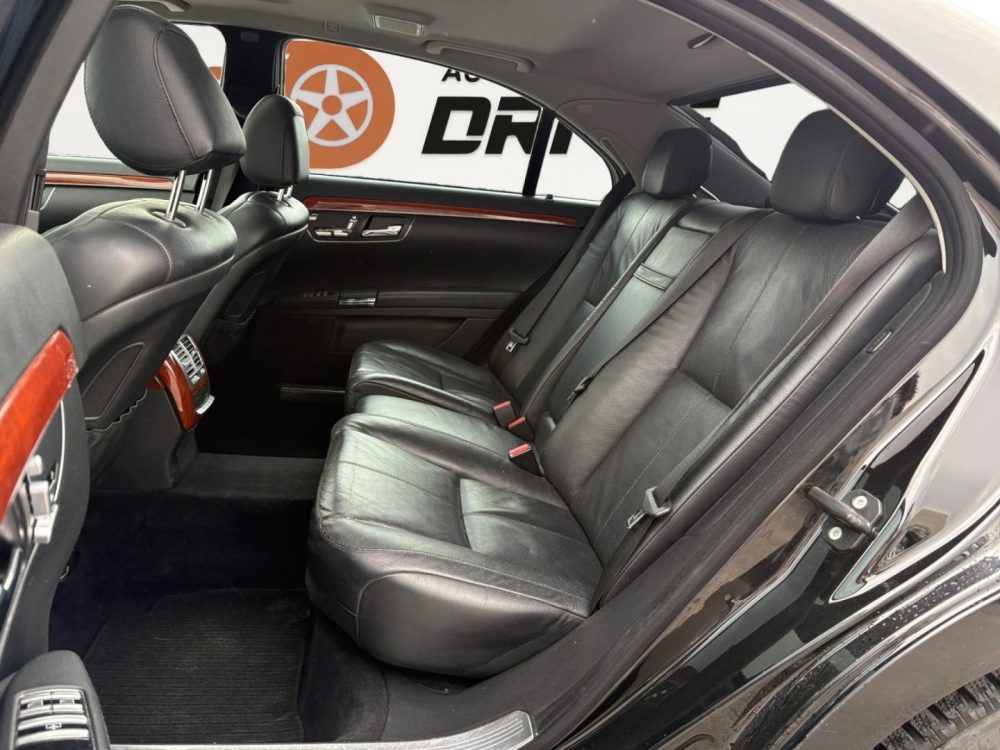 Mercedes-Benz S 15