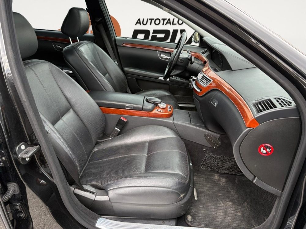 Mercedes-Benz S 16