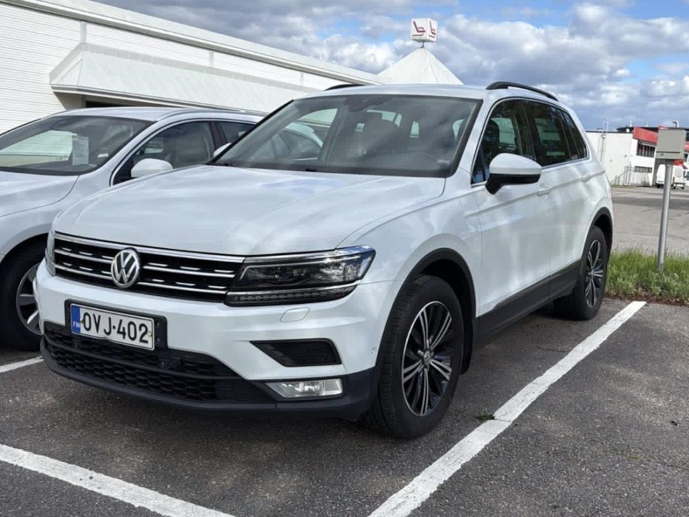 Volkswagen Tiguan 1