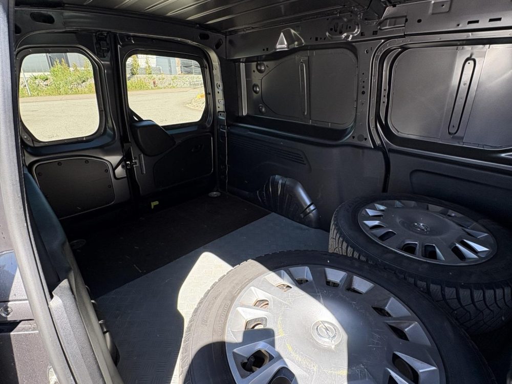 Opel Combo 16
