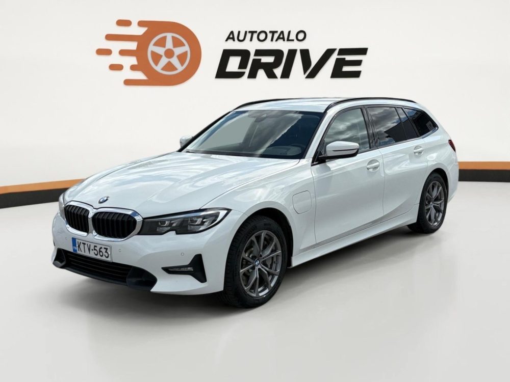 BMW 330 1