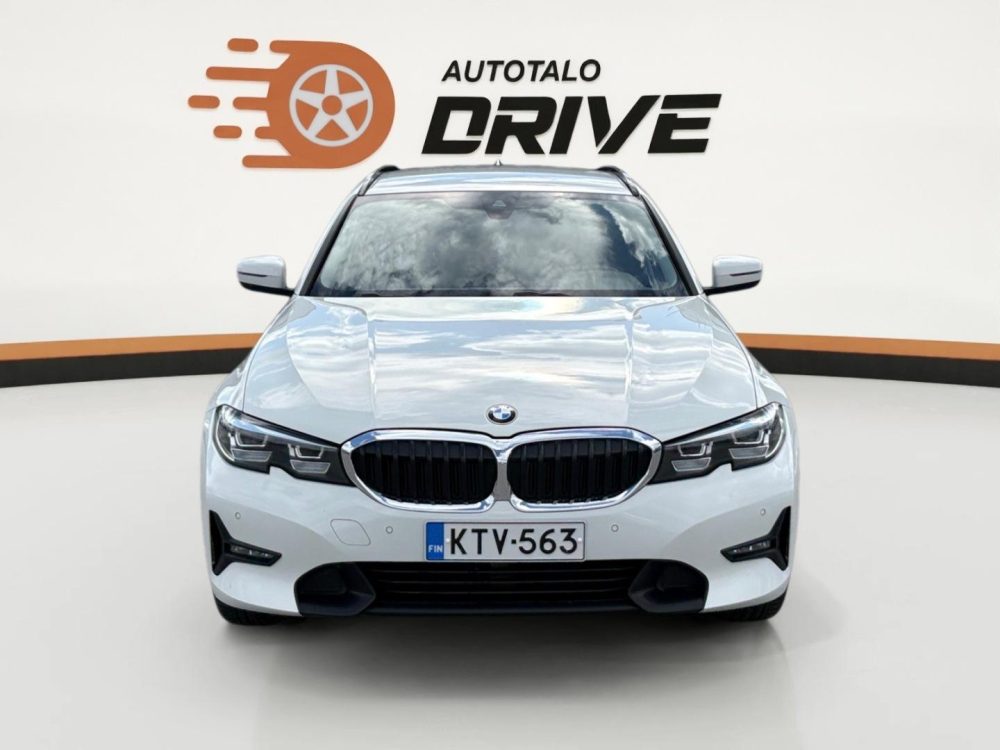 BMW 330 10