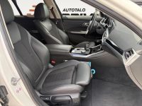 BMW 330 16