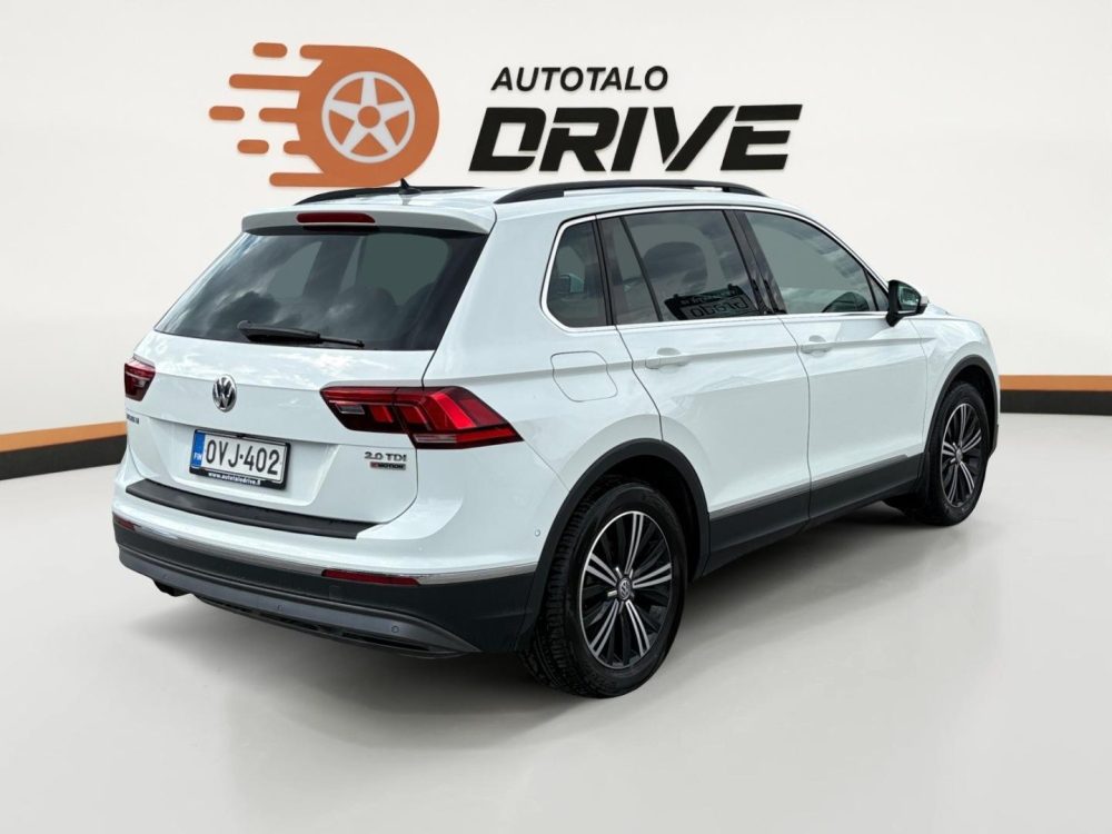 Volkswagen Tiguan 7