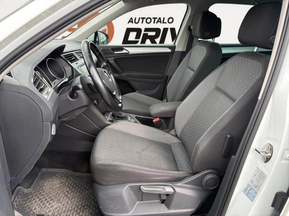 Volkswagen Tiguan 11
