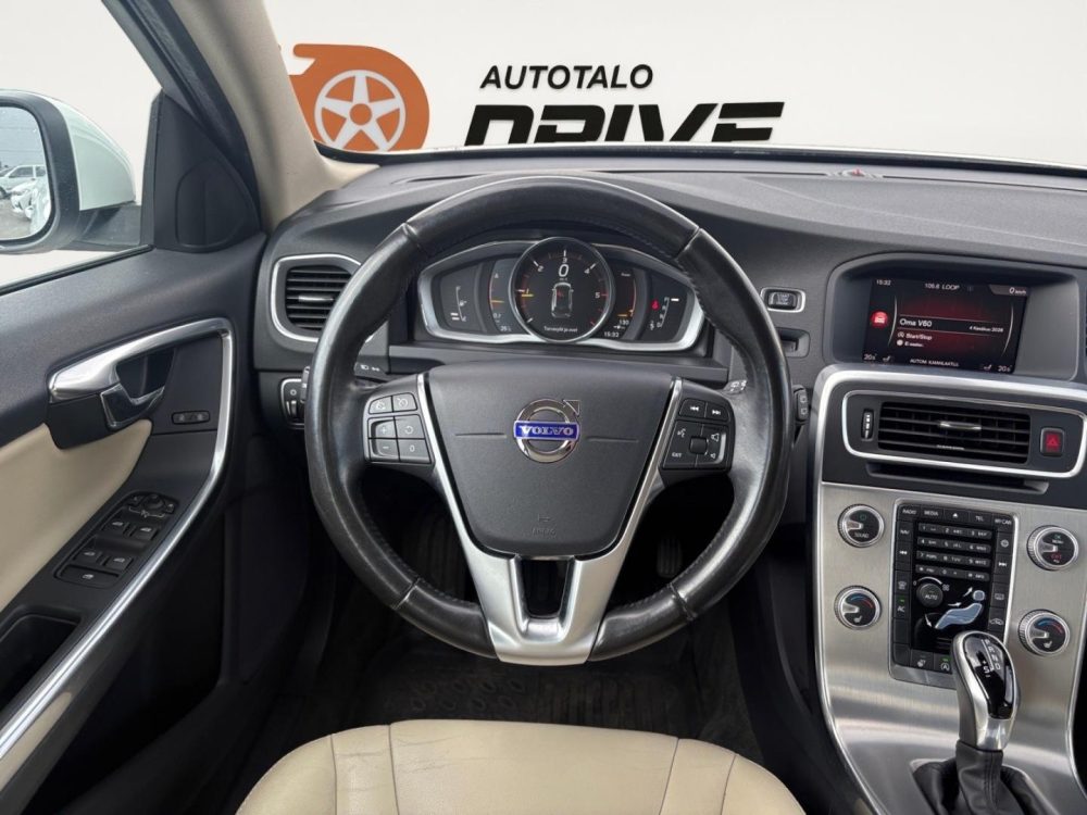 Volvo V60 14