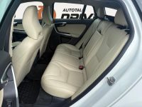 Volvo V60 15