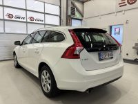 Volvo V60 3