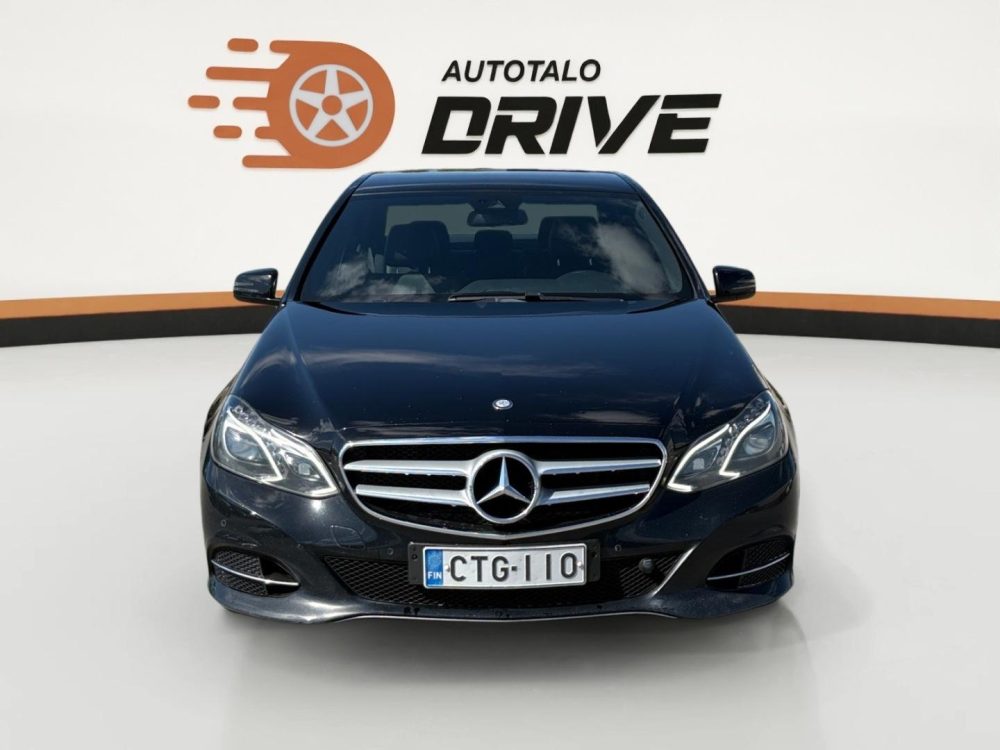 Mercedes-Benz E 9