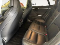 Tesla Model S 11
