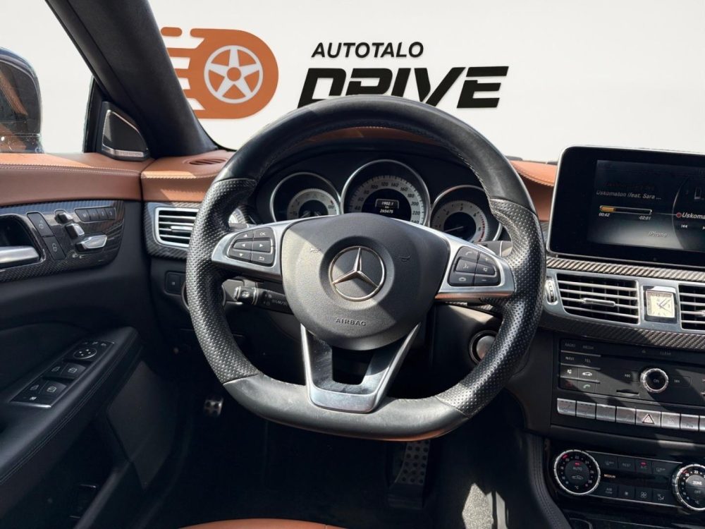 Mercedes-Benz CLS 12