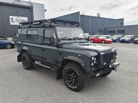 Land Rover Defender 8