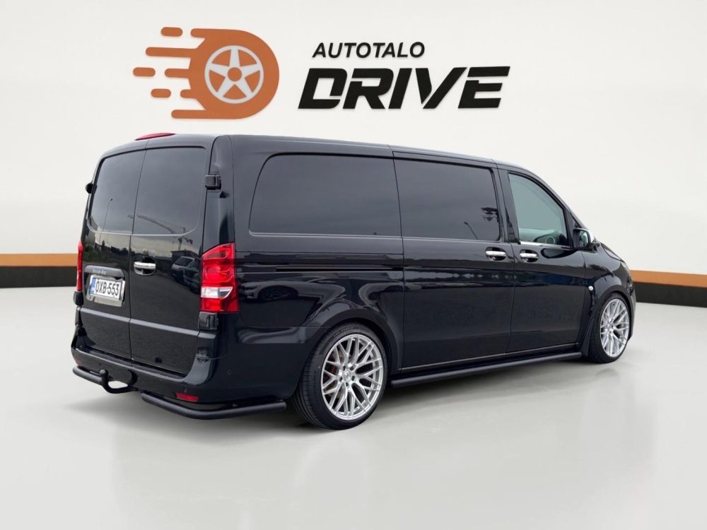 Mercedes-Benz Vito 7