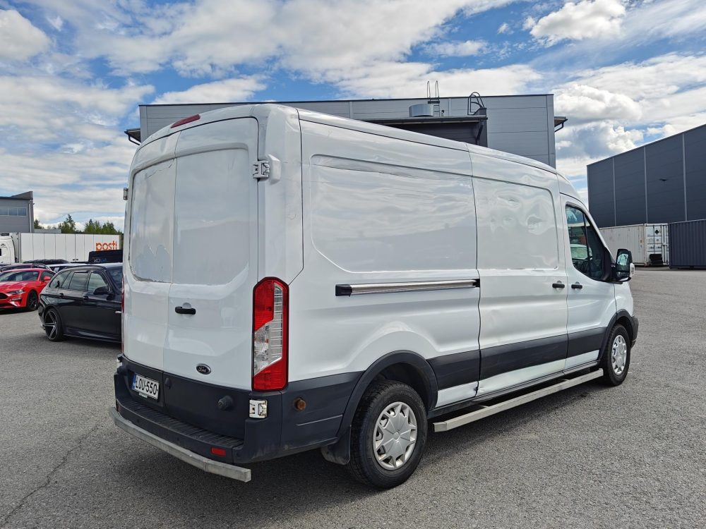 Ford Transit 5