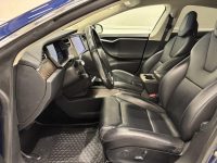 Tesla Model S 9