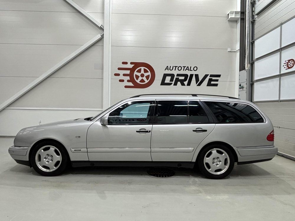 Mercedes-Benz E 3