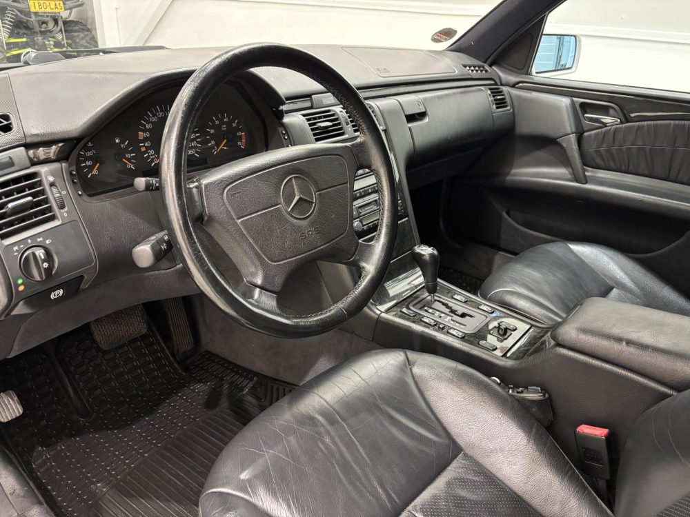 Mercedes-Benz E 17