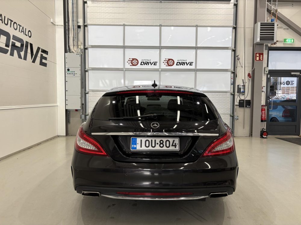Mercedes-Benz CLS 6