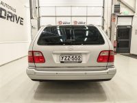 Mercedes-Benz E 5