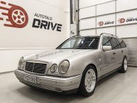 Mercedes-Benz E 1