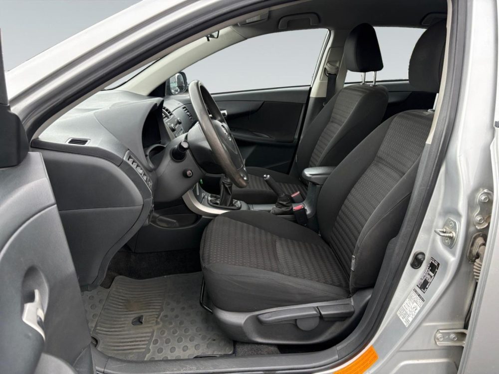 Toyota Corolla 7